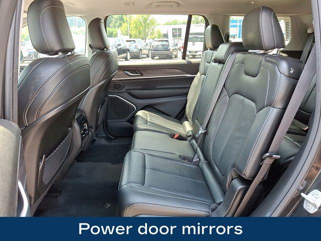 2022 Jeep Grand Cherokee L Vehicle Photo in PAWLING, NY 12564-3219