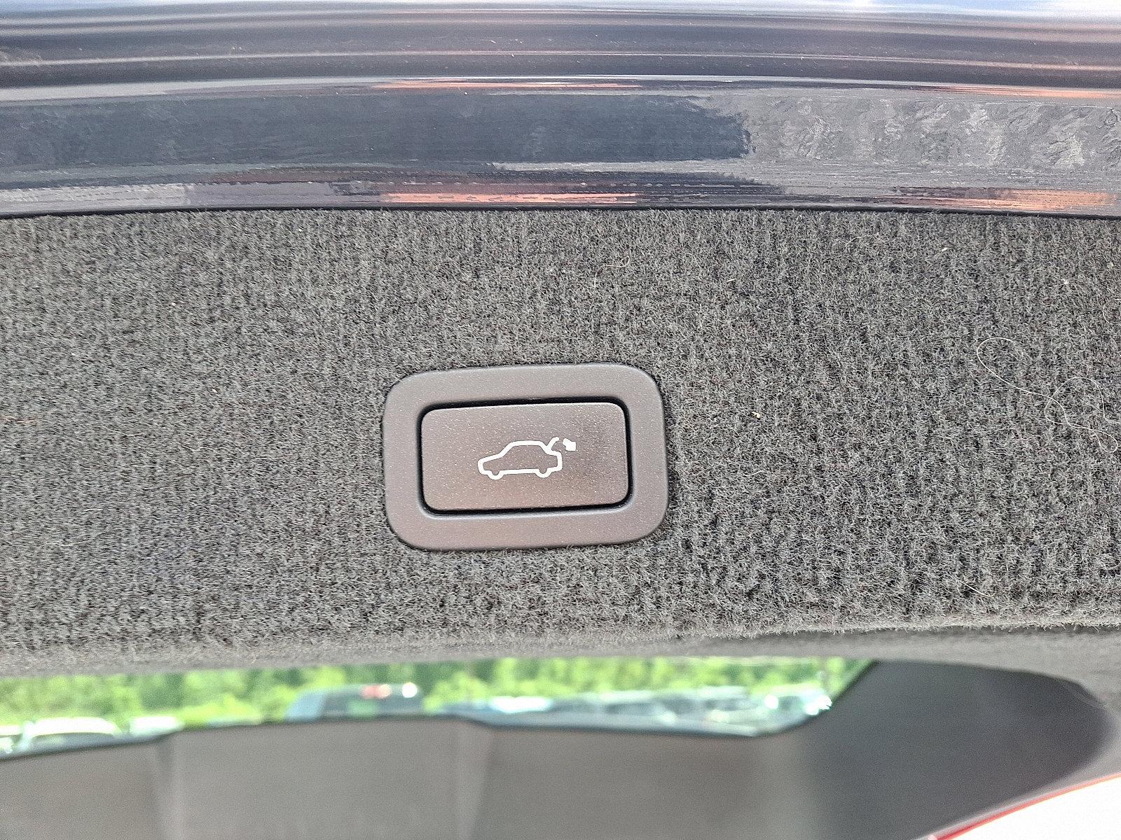2016 Volvo XC70 Vehicle Photo in Harrisburg, PA 17111