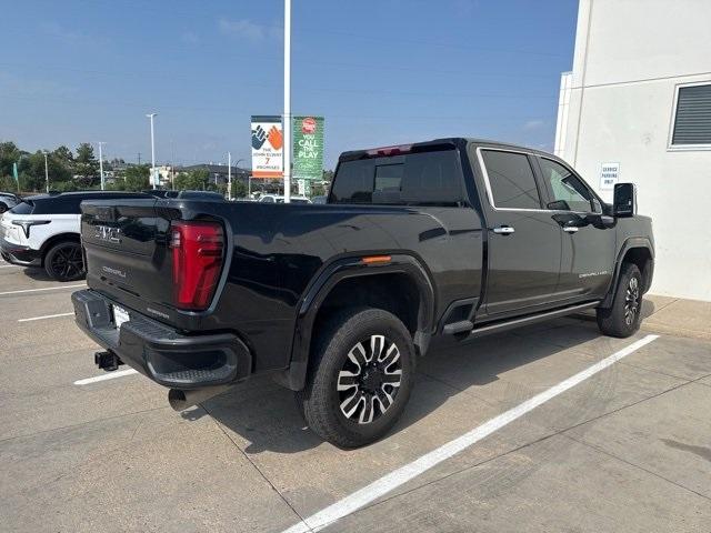 2024 GMC Sierra 3500HD Vehicle Photo in ENGLEWOOD, CO 80113-6708