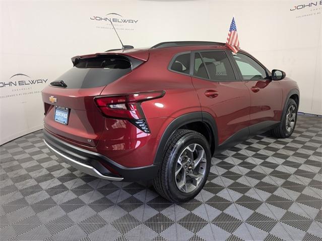 2024 Chevrolet Trax Vehicle Photo in ENGLEWOOD, CO 80113-6708
