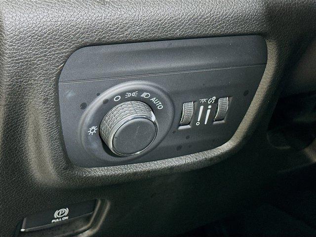 2022 Jeep Grand Cherokee Vehicle Photo in Doylsetown, PA 18901