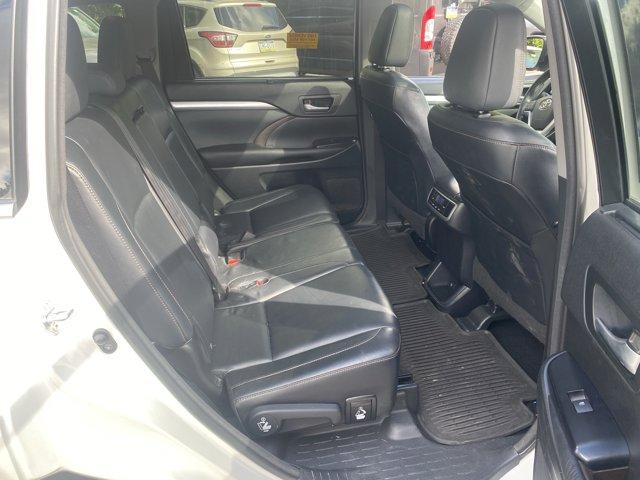 2015 Toyota Highlander Vehicle Photo in Doylsetown, PA 18901