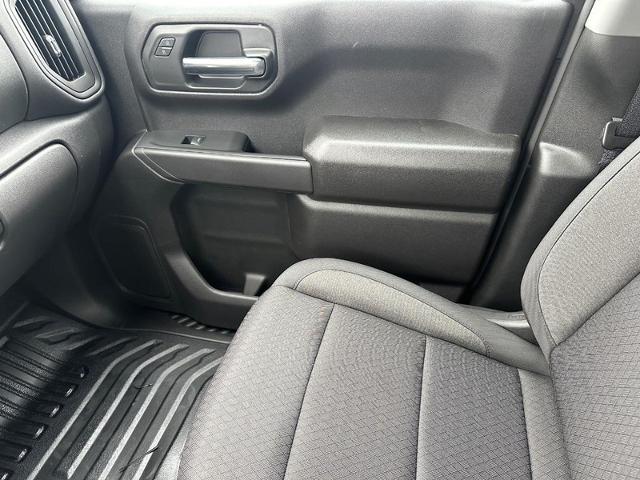 2024 GMC Sierra 1500 Vehicle Photo in COLUMBIA, MO 65203-3903