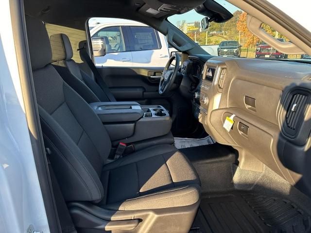 2025 GMC Sierra 1500 Vehicle Photo in COLUMBIA, MO 65203-3903