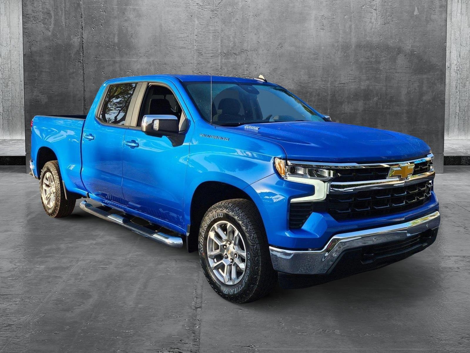 2025 Chevrolet Silverado 1500 Vehicle Photo in GREENACRES, FL 33463-3207