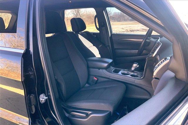 2018 Jeep Grand Cherokee Vehicle Photo in KANSAS CITY, MO 64114-4502