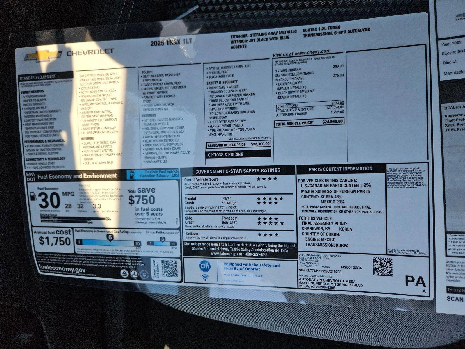 2025 Chevrolet Trax Vehicle Photo in MESA, AZ 85206-4395
