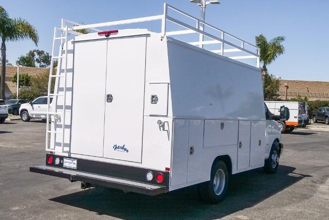 2025 Chevrolet Express Commercial Cutaway Vehicle Photo in VENTURA, CA 93003-8585