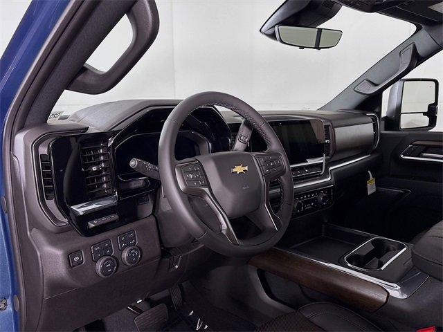 2025 Chevrolet Silverado 2500 HD Vehicle Photo in PUYALLUP, WA 98371-4149