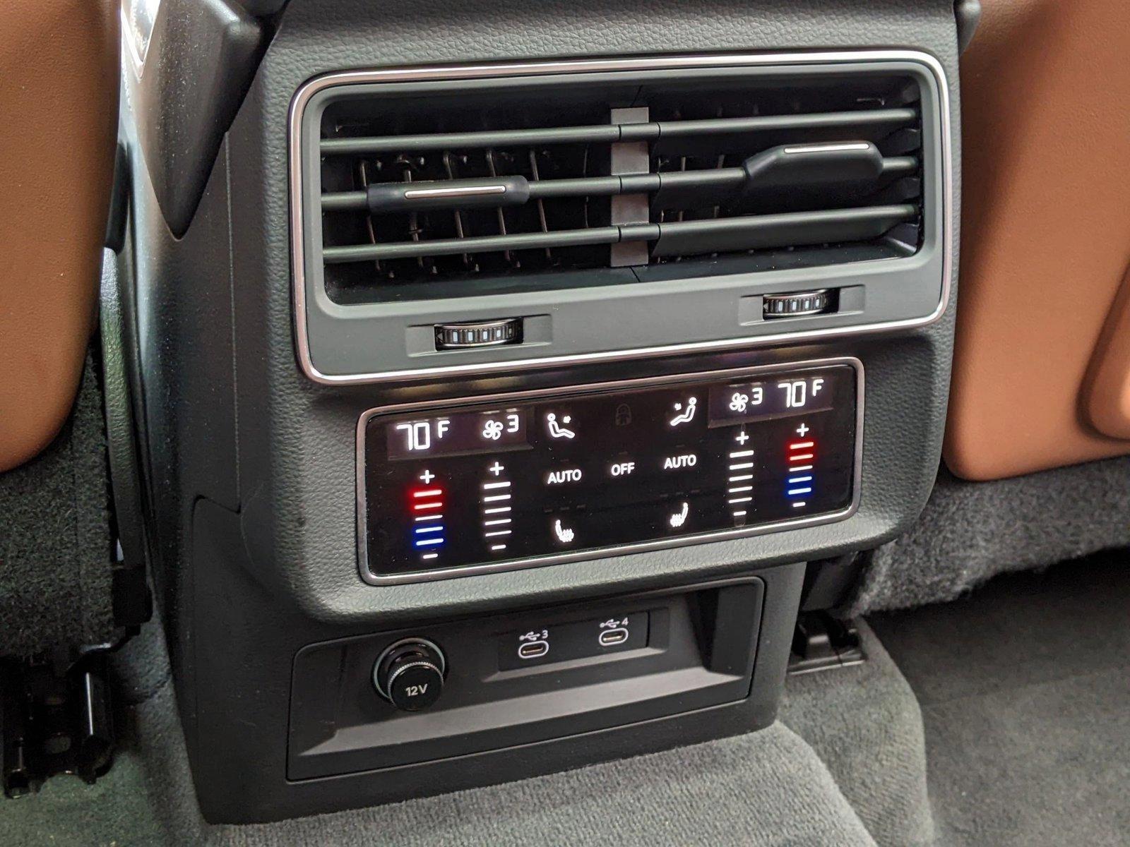 2021 Audi Q7 Vehicle Photo in Cockeysville, MD 21030