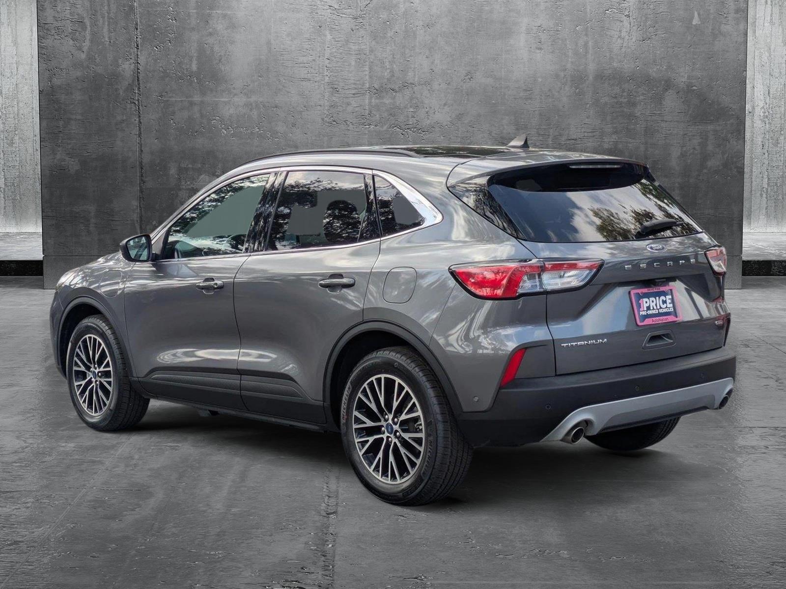 2022 Ford Escape Vehicle Photo in GREENACRES, FL 33463-3207