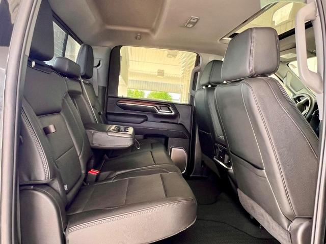2024 GMC Sierra 3500 HD Vehicle Photo in EFFINGHAM, IL 62401-2832
