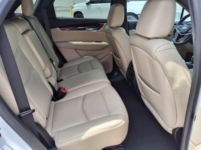 2017 Cadillac XT5 Vehicle Photo in TAMPA, FL 33612-3404