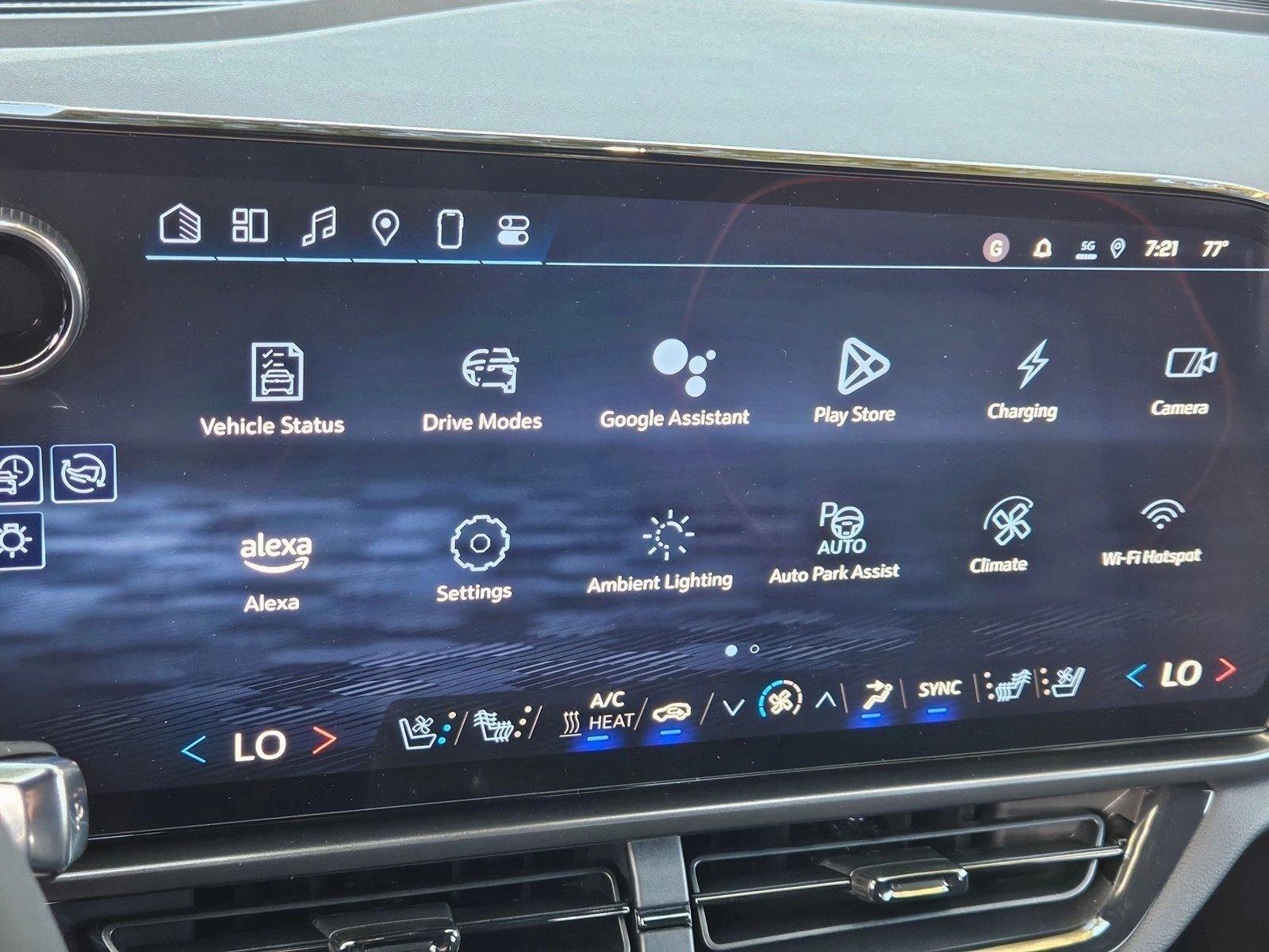2025 Chevrolet Equinox EV Vehicle Photo in GREENACRES, FL 33463-3207