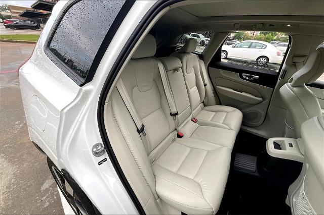 2025 Volvo XC60 Plug-In Hybrid Vehicle Photo in Houston, TX 77007