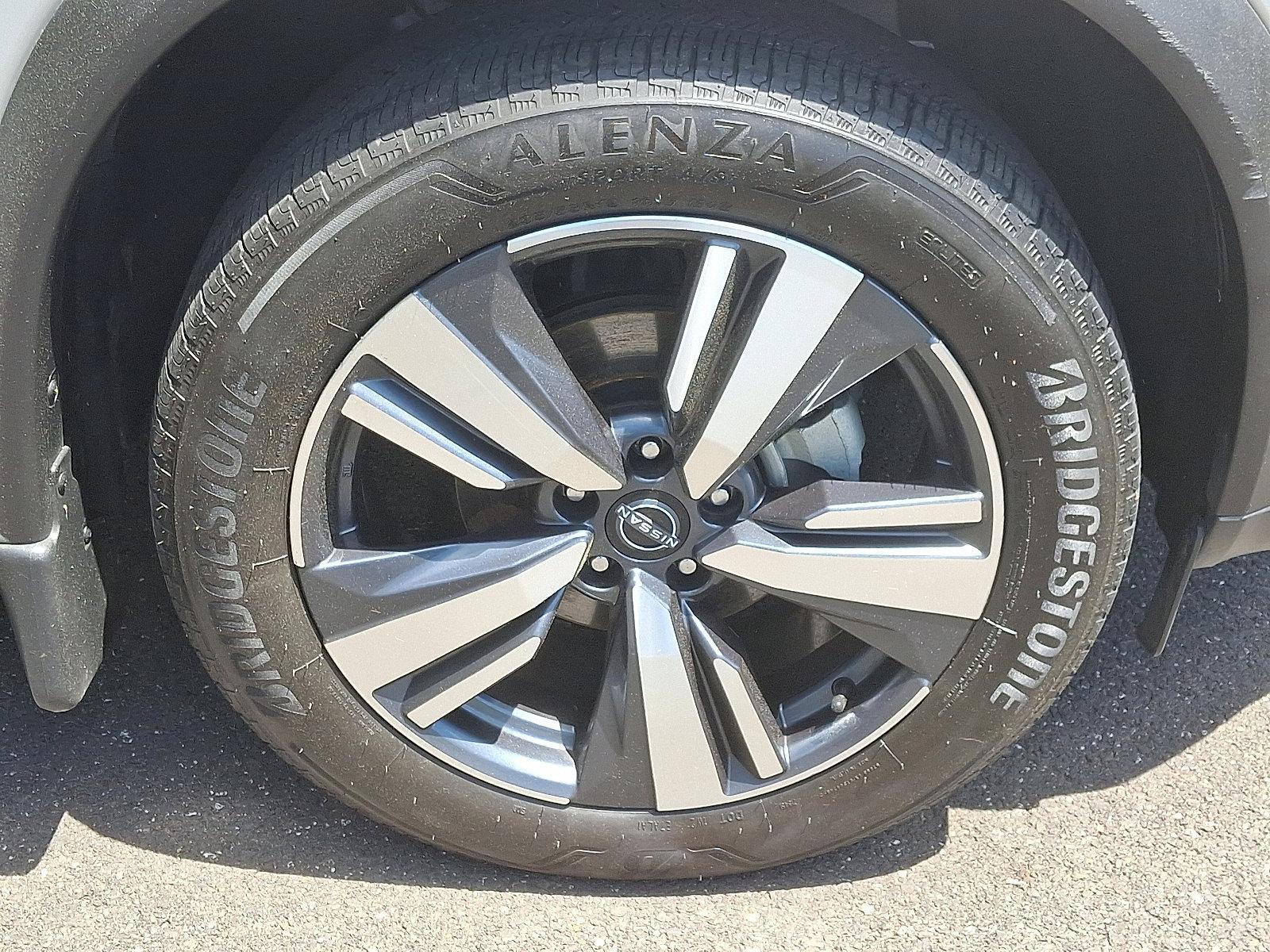2022 Nissan Rogue Vehicle Photo in Jenkintown, PA 19046