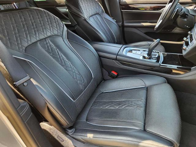 2019 BMW 740i Vehicle Photo in PLANO, TX 75024