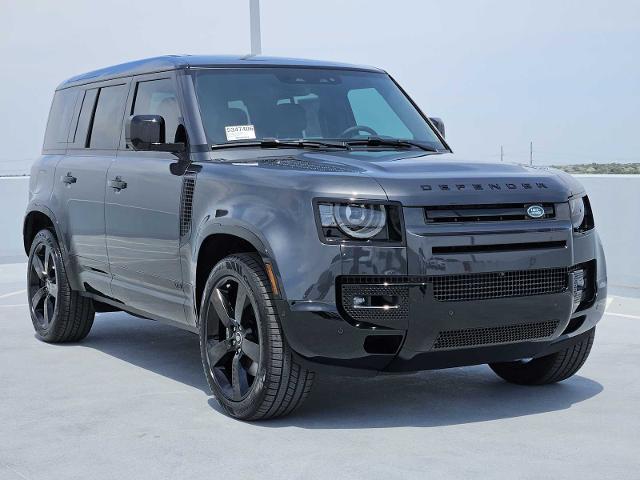 2025 Defender Vehicle Photo in AUSTIN, TX 78717