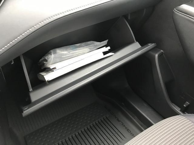 2023 Toyota Highlander Vehicle Photo in GREEN BAY, WI 54303-3330