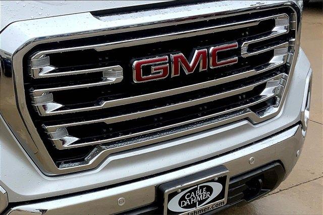 2020 GMC Sierra 1500 Vehicle Photo in TOPEKA, KS 66609-0000