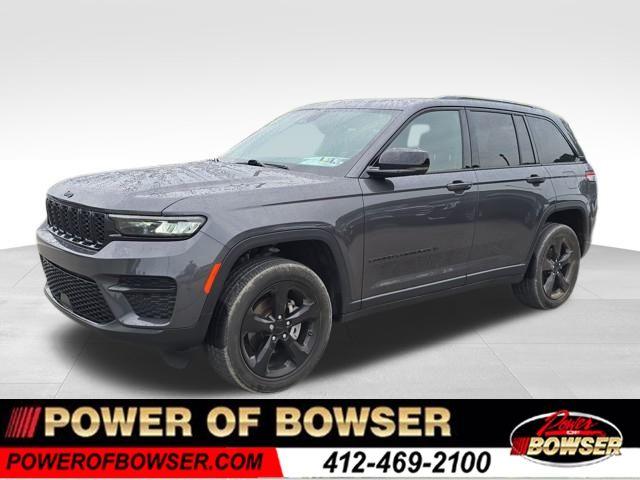 2022 Jeep Grand Cherokee Vehicle Photo in Pleasant Hills, PA 15236
