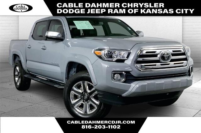 2019 Toyota Tacoma 4WD Vehicle Photo in Kansas City, MO 64114
