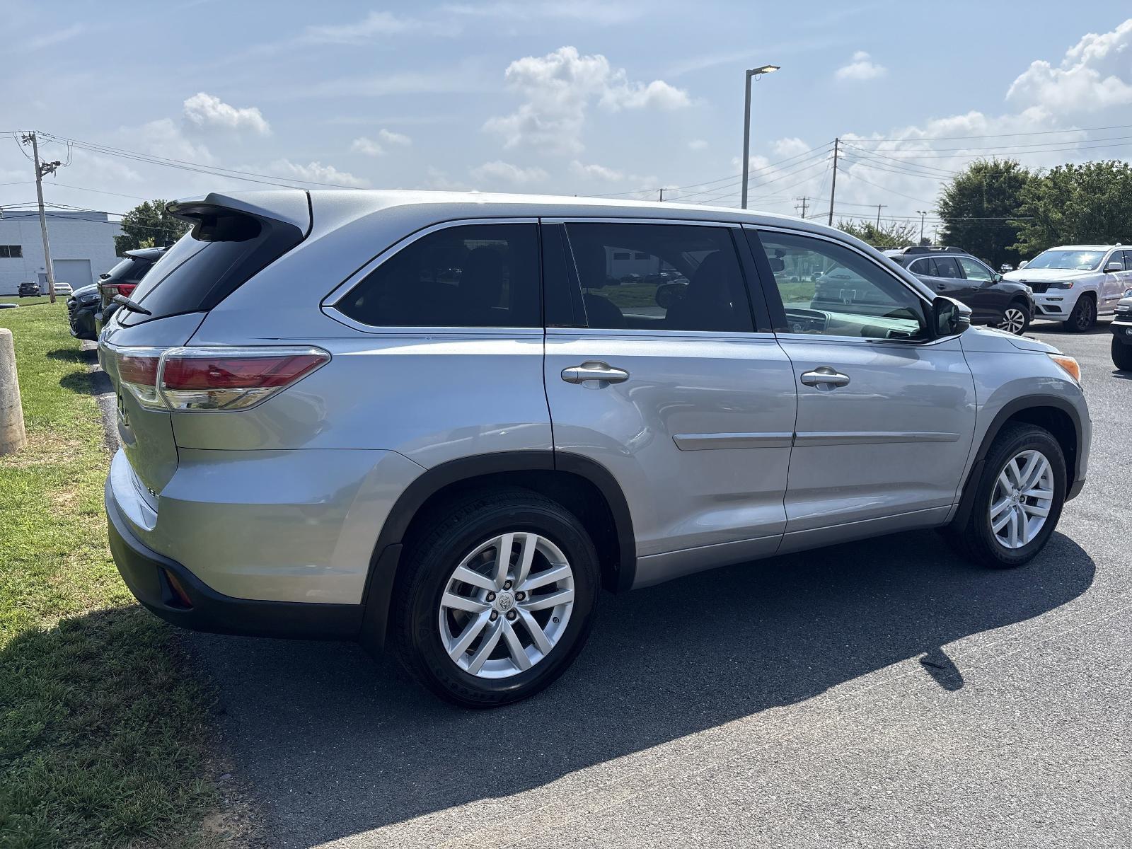 2014 Toyota Highlander Vehicle Photo in Mechanicsburg, PA 17050