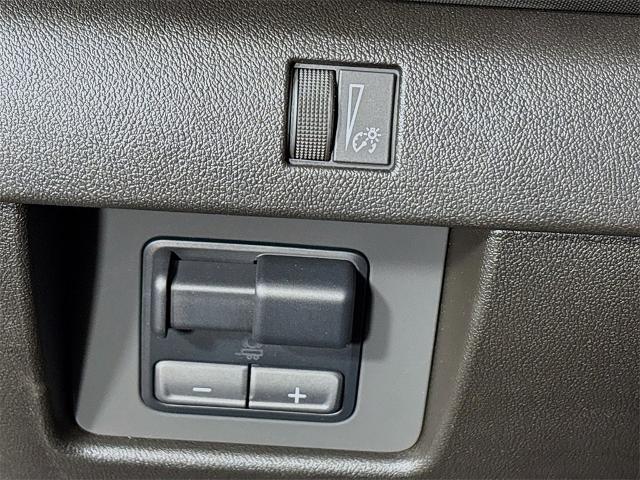 2025 Chevrolet Colorado Vehicle Photo in PUYALLUP, WA 98371-4149