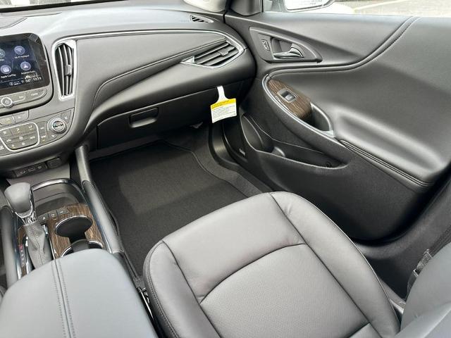 2024 Chevrolet Malibu Vehicle Photo in COLUMBIA, MO 65203-3903