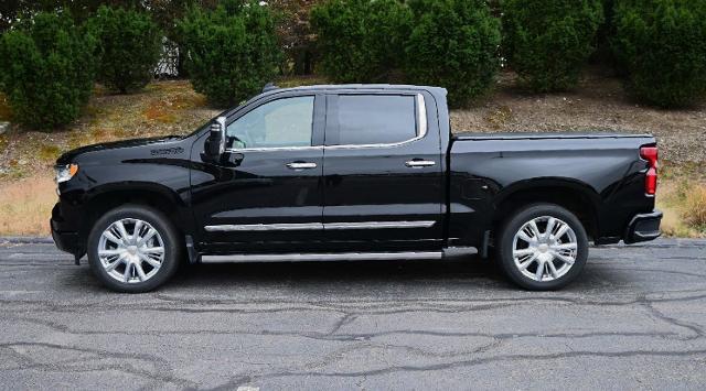 Used 2024 Chevrolet Silverado 1500 High Country with VIN 2GCUDJED6R1159842 for sale in Norwood, MA