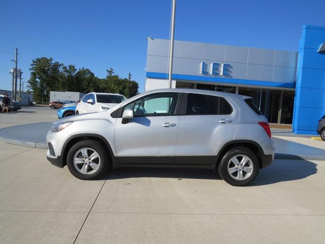 Used 2022 Chevrolet Trax LS with VIN KL7CJKSM1NB544991 for sale in Washington, NC