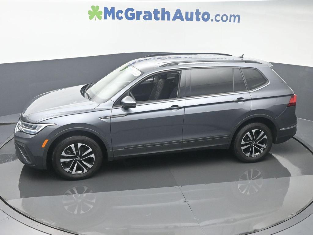 2024 Volkswagen Tiguan Vehicle Photo in Marion, IA 52302