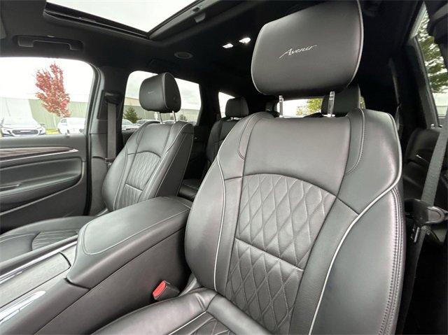 2022 Buick Enclave Vehicle Photo in BOWLING GREEN, KY 42104-4102