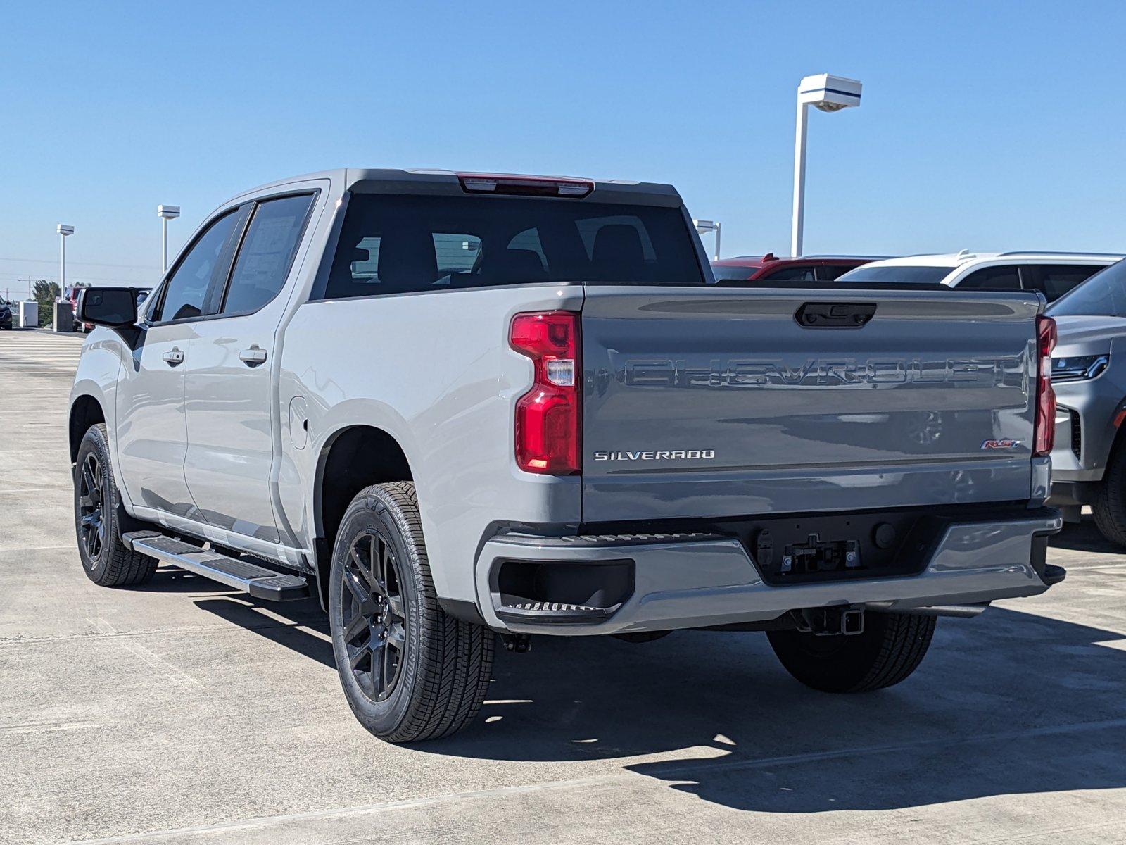 2025 Chevrolet Silverado 1500 Vehicle Photo in MIAMI, FL 33172-3015