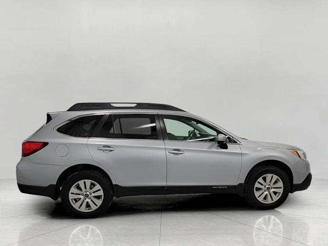 2015 Subaru Outback Vehicle Photo in Oshkosh, WI 54904