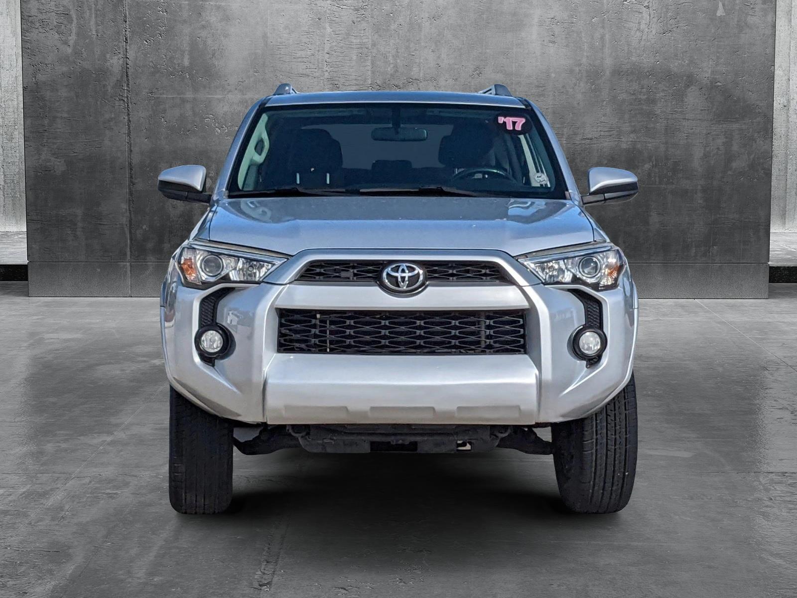 2017 Toyota 4Runner Vehicle Photo in Davie, FL 33331