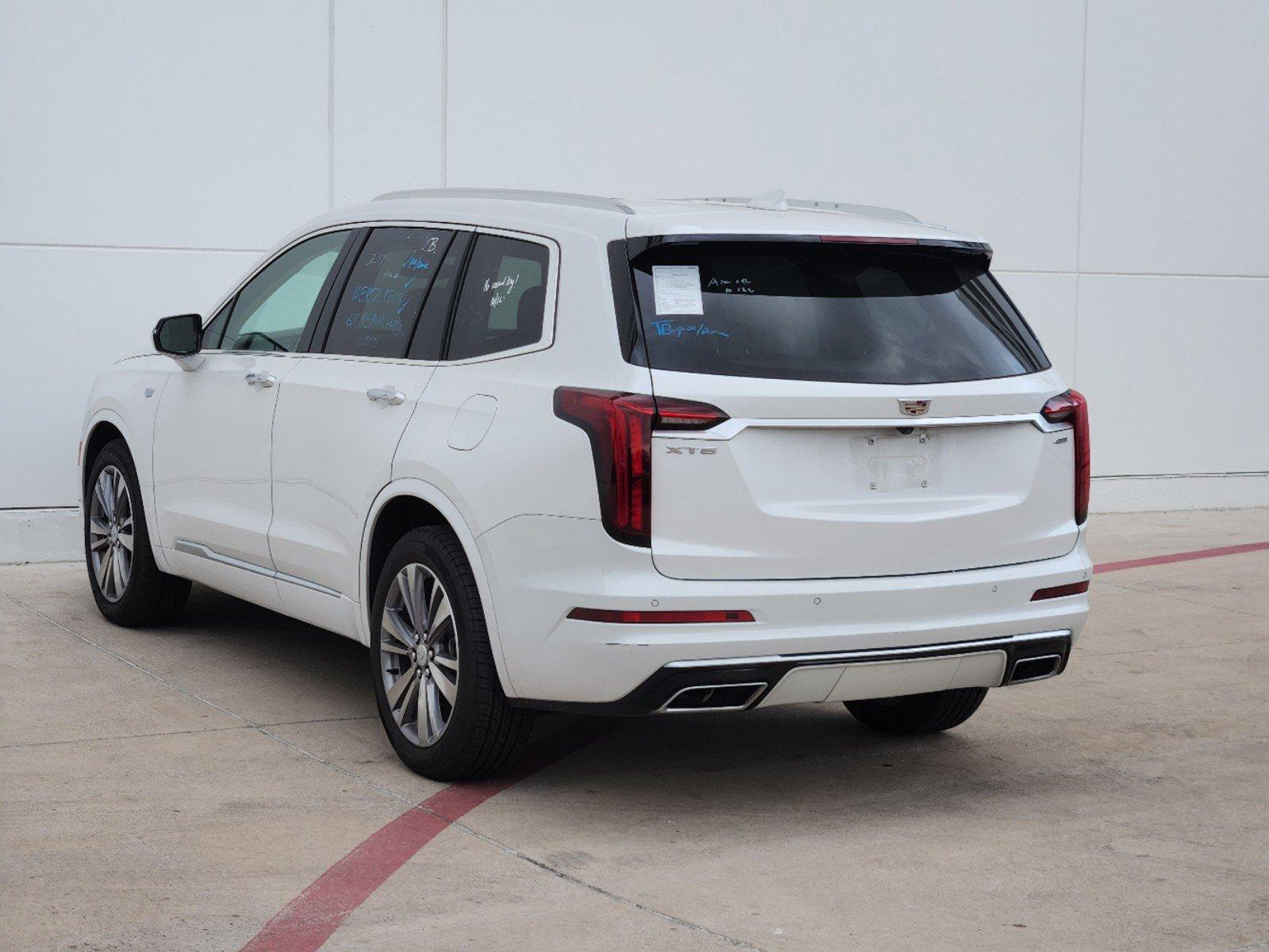 2024 Cadillac XT6 Vehicle Photo in GRAPEVINE, TX 76051-8302