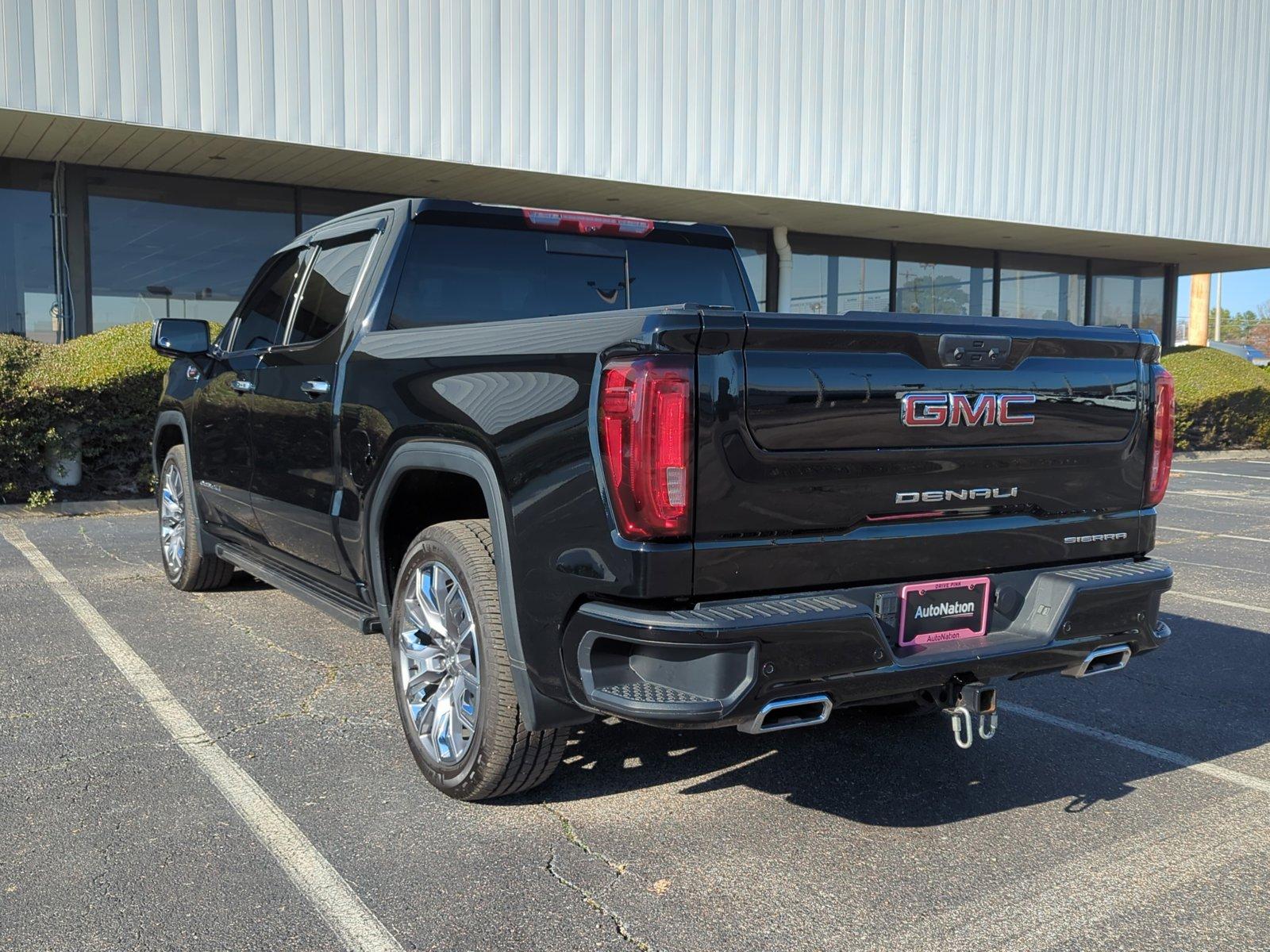 2023 GMC Sierra 1500 Vehicle Photo in MEMPHIS, TN 38115-1503