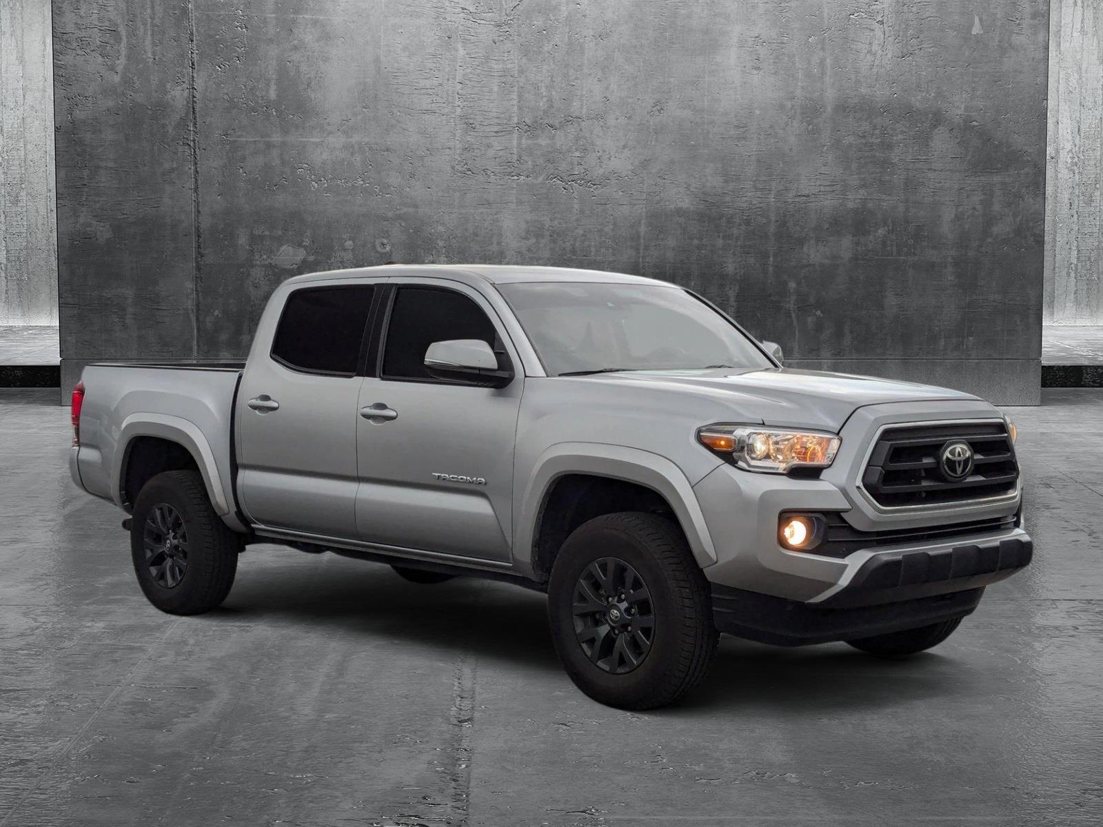 2022 Toyota Tacoma 2WD Vehicle Photo in St. Petersburg, FL 33713