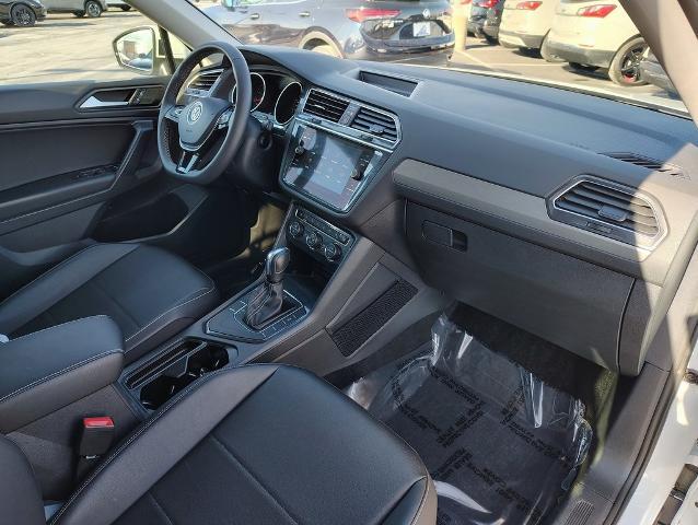 2021 Volkswagen Tiguan Vehicle Photo in GREEN BAY, WI 54304-5303