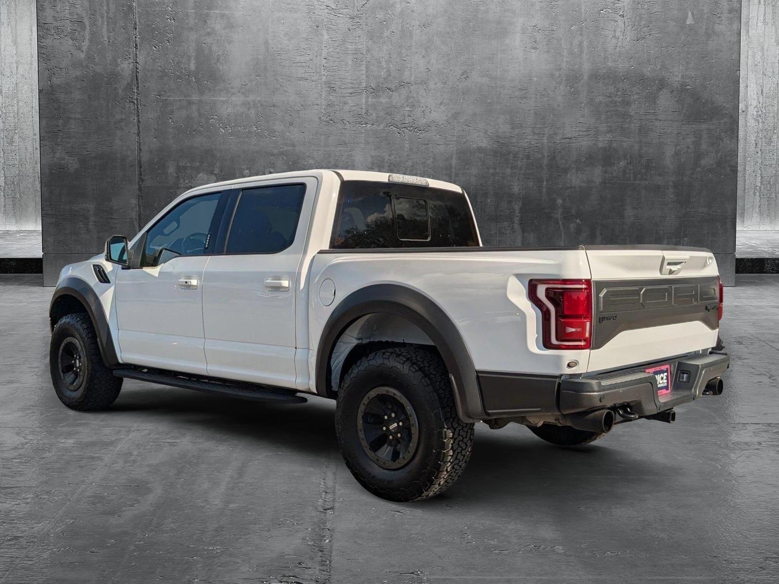 2018 Ford F-150 Vehicle Photo in St. Petersburg, FL 33713