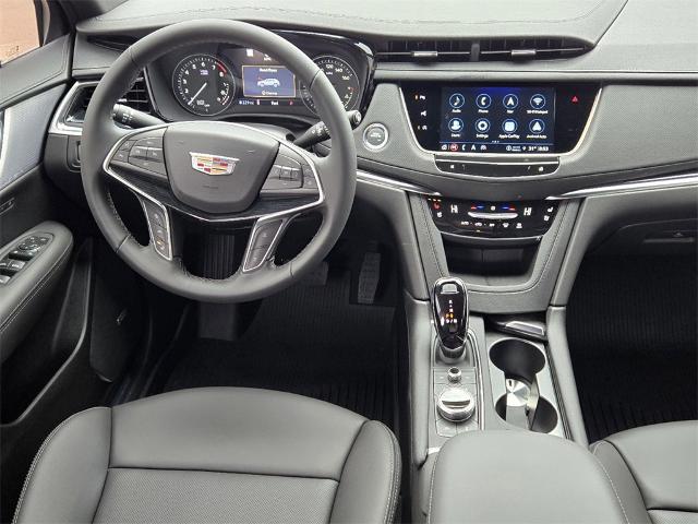 2025 Cadillac XT5 Vehicle Photo in Oklahoma City, OK 73114