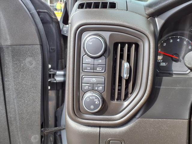 2021 Chevrolet Silverado 1500 Vehicle Photo in TARENTUM, PA 15084-1435