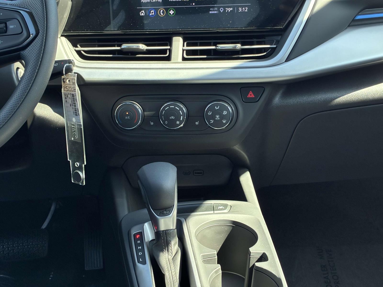 2025 Chevrolet Trax Vehicle Photo in LOS ANGELES, CA 90007-3794