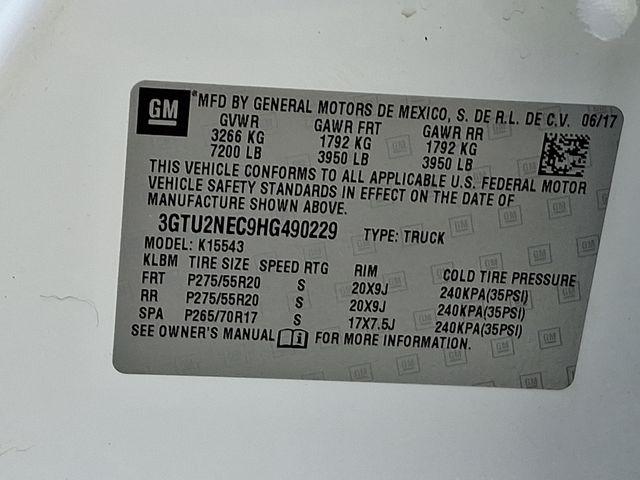 2017 GMC Sierra 1500 Vehicle Photo in WATERTOWN, CT 06795-3318