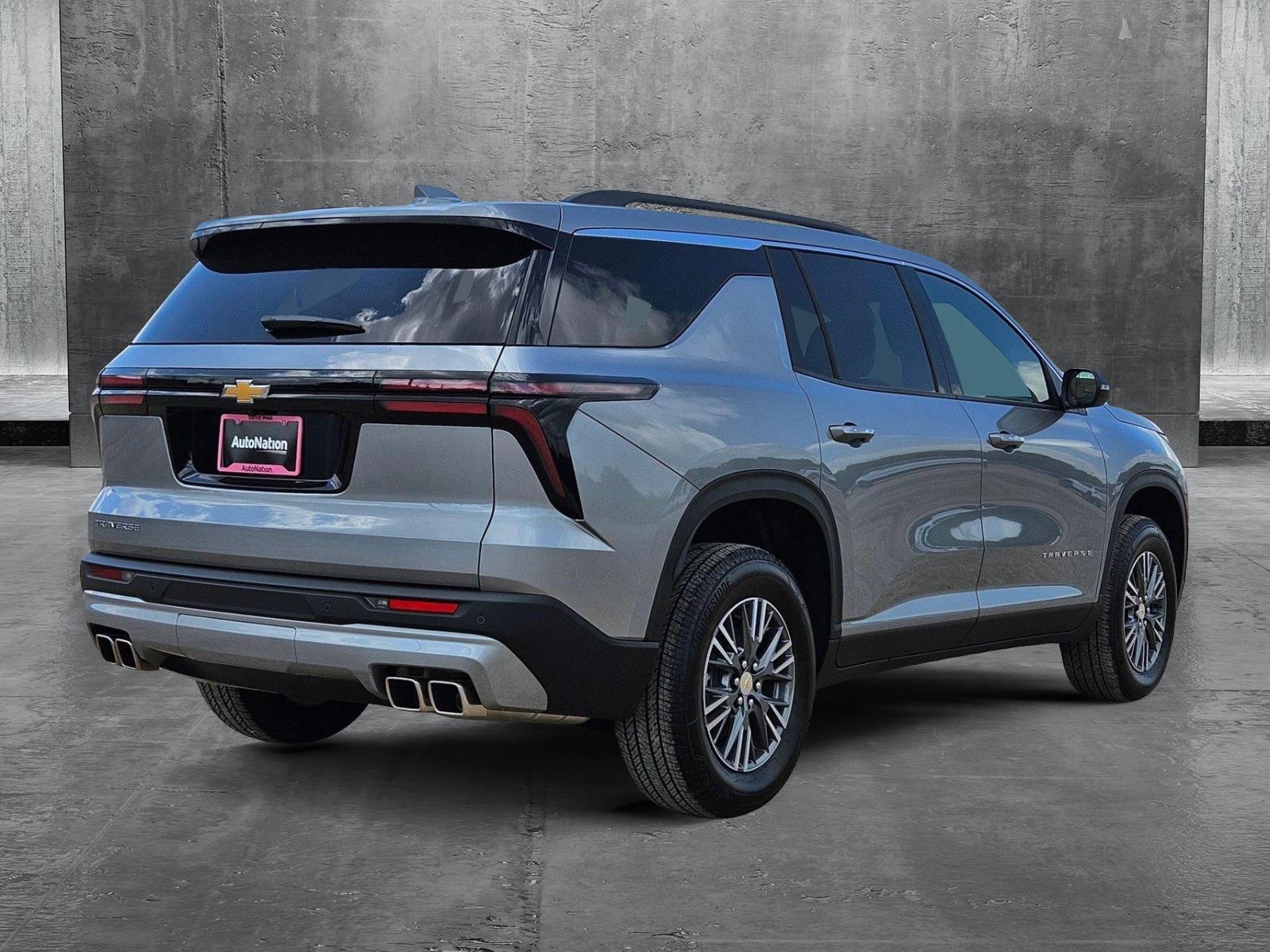 2025 Chevrolet Traverse Vehicle Photo in WACO, TX 76710-2592