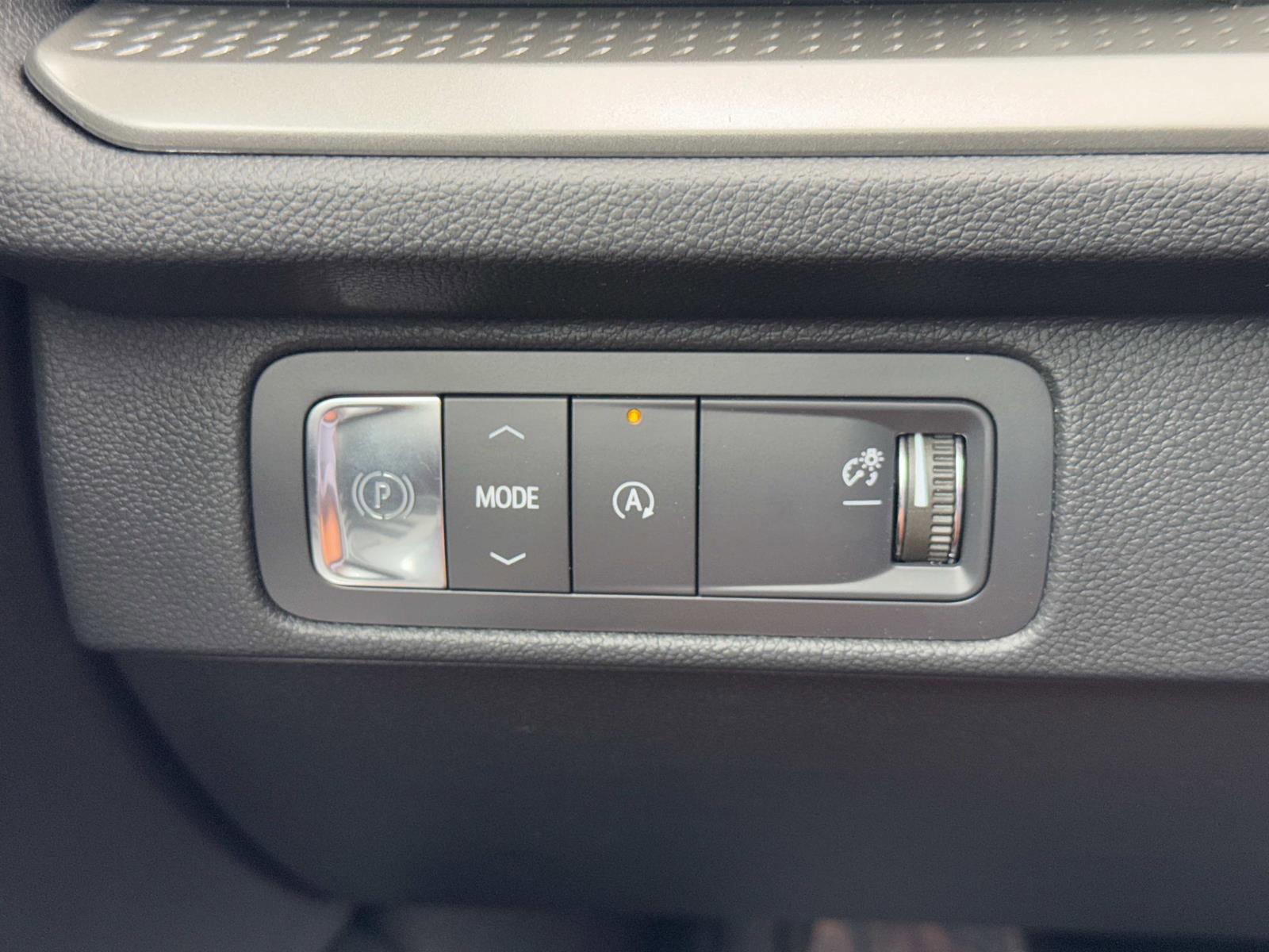 2025 Chevrolet Traverse Vehicle Photo in LOS ANGELES, CA 90007-3794