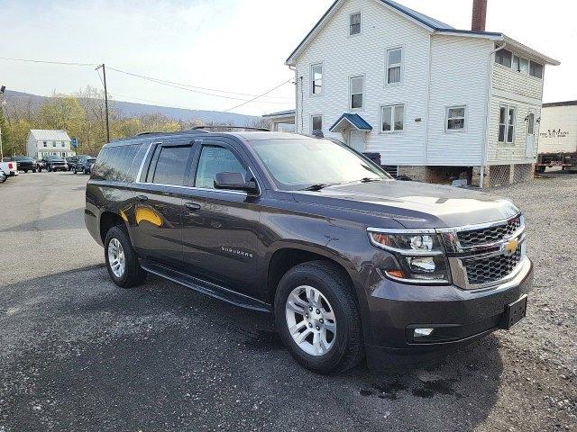 2017 Chevrolet Suburban Vehicle Photo in THOMPSONTOWN, PA 17094-9014