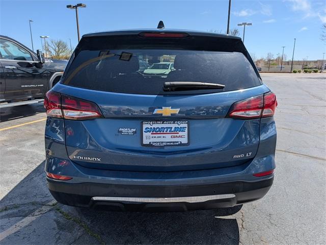 2024 Chevrolet Equinox Vehicle Photo in AURORA, CO 80012-4011