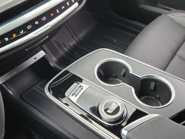 2025 Cadillac LYRIQ Vehicle Photo in HOUSTON, TX 77079